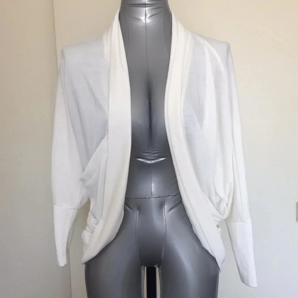 3/$15 minimalist White cream 3/4 sleeve pocket cardigan dressy medium